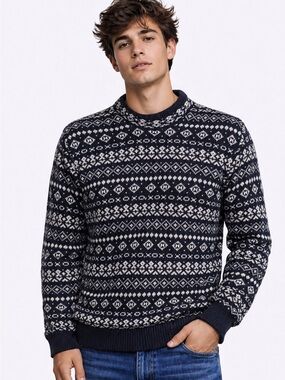 Vintage West Coast Dark Blue and White Patterned Men's Sweater